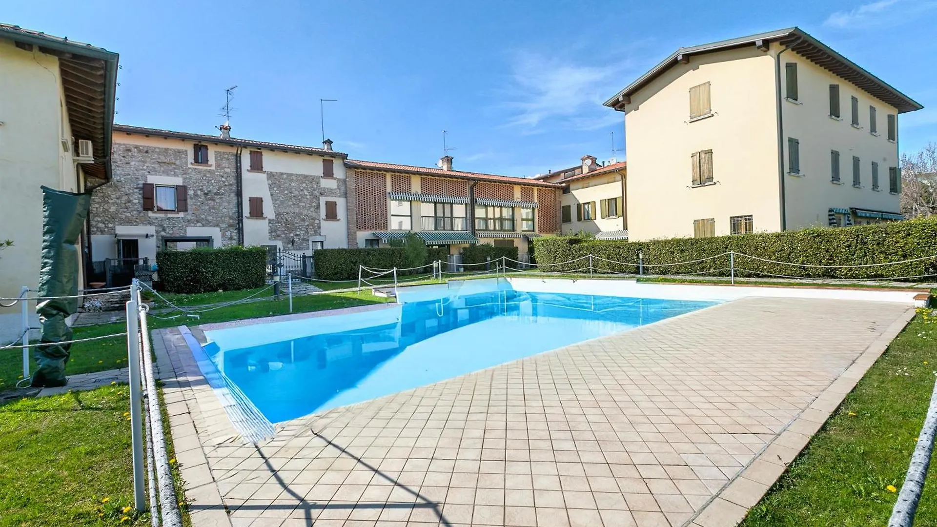 Magnolia House - Happy Rentals Sirmione Apartamento